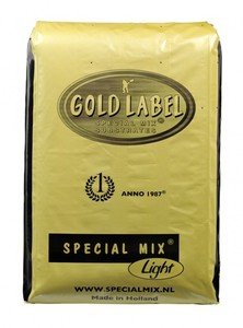 GOLD LABEL Special Mix Light mit Perlite, 50 l, Torferde, gehäckselt, grob mit Perlite / Spurenelemente, wenig / Dünger, wenig